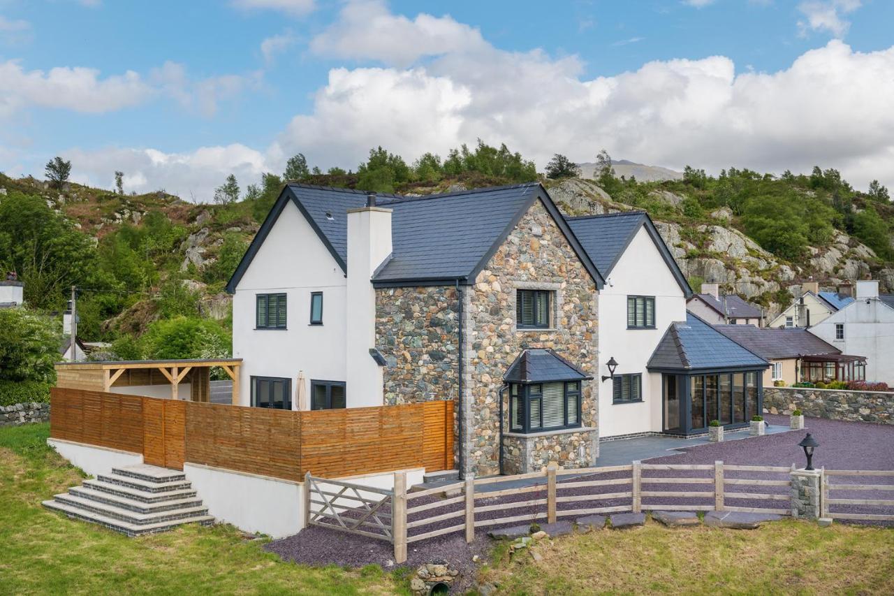Arlyn, Padarn Lake Viewpoint In Snowdonia Caernarfon Exterior foto